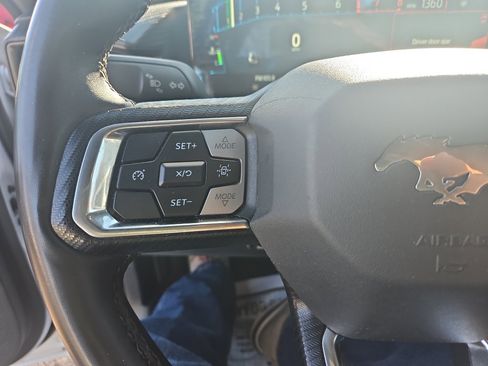 Used 2024 Ford Mustang EcoBoost image 15