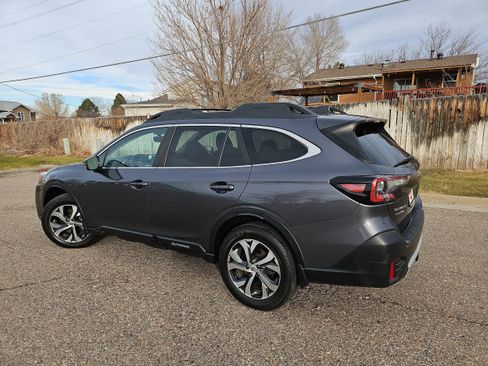 Used 2020 Subaru Outback Limited w/ Popular Package #2 image 5