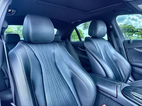Used 2022 Mercedes-Benz E 350 Sedan image 27