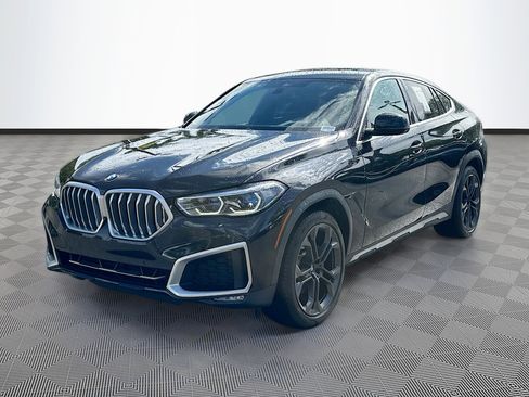 Used 2021 BMW X6 sDrive40i w/ Executive Package image 3