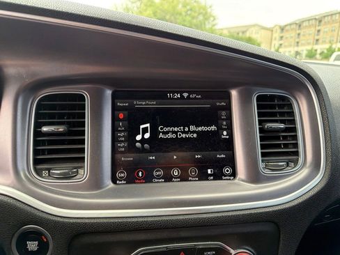 Used 2019 Dodge Charger GT RWD image 7