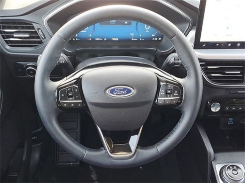 Certified 2023 Ford Escape Platinum image 26
