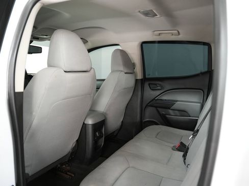 Used 2017 GMC Canyon 2WD Crew Cab w/ Convenience Package image 30