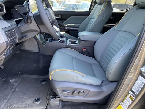 New 2025 Toyota Tacoma Trailhunter image 18