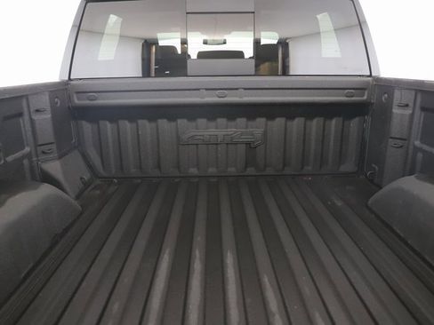 Used 2023 GMC Sierra 1500 AT4 w/ AT4 Preferred Package image 30