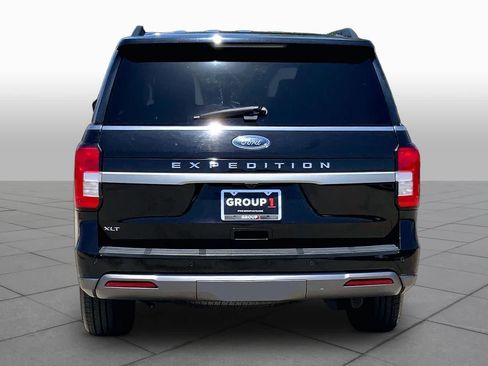 Used 2024 Ford Expedition XLT AWD/4WD image 5
