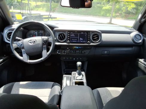 Used 2023 Toyota Tacoma TRD Sport w/ Technology Package AWD/4WD image 20