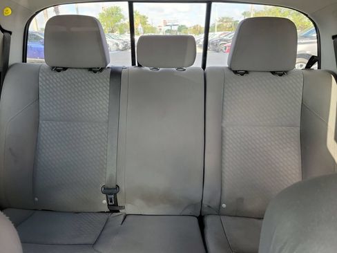 Used 2021 Toyota Tacoma SR5 RWD image 17