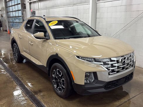 Used 2023 Hyundai Santa Cruz SEL Premium AWD/4WD image 2