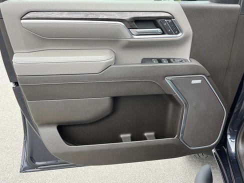 Used 2024 Chevrolet Silverado 3500 LTZ w/ LTZ Plus Package image 25