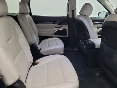 Used 2022 Kia Telluride S image 19
