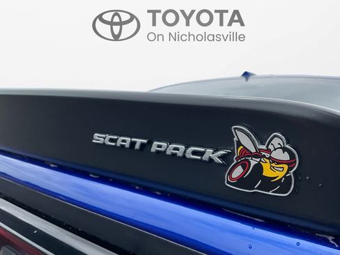 Used 2021 Dodge Challenger R/T Scat Pack w/ Driver Convenience Group RWD image 21