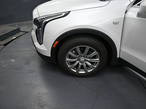 Used 2019 Cadillac XT4 Premium Luxury AWD/4WD image 15