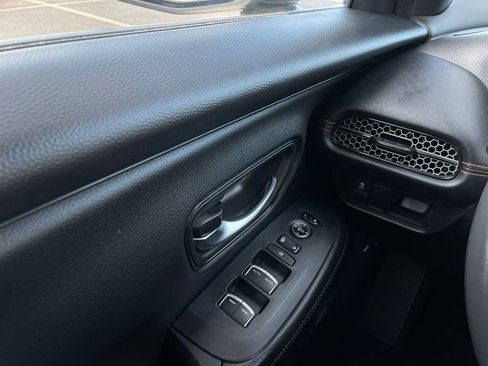 Certified 2024 Honda HR-V Sport image 22