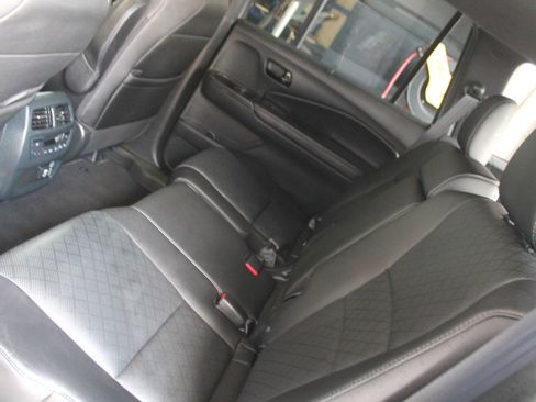 Used 2023 Honda Passport Elite image 16