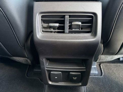 Used 2017 Ford Edge SEL w/ Equipment Group 201A image 23