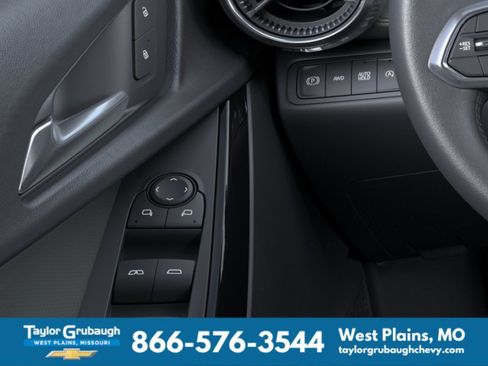 New 2027 Chevrolet Equinox LT w/ Convenience Package II AWD/4WD image 22