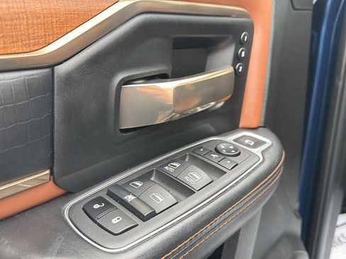 Used 2022 RAM 3500 Limited image 14