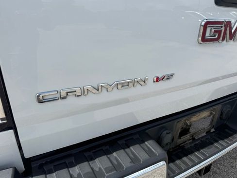 Used 2018 GMC Canyon SLT w/ Driver Alert Package AWD/4WD image 6