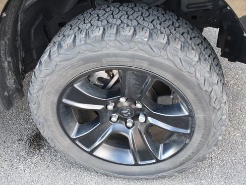 Used 2021 RAM 1500 Big Horn image 11