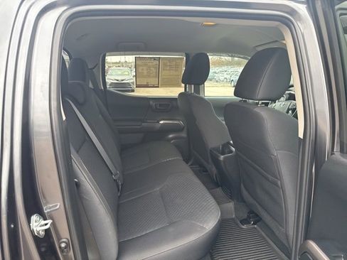 Used 2023 Toyota Tacoma Trail Edition image 19