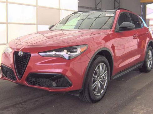 Used 2024 Alfa Romeo Stelvio Sprint image 1