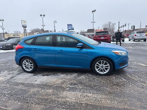 Used 2015 Ford Focus SE image 6