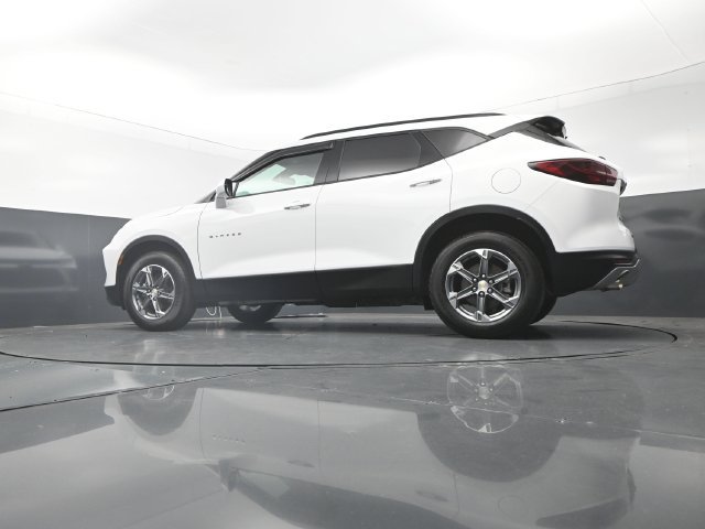 Used 2024 Chevrolet Blazer LT w/ Convenience Package FWD image 33