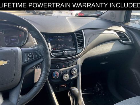 Used 2020 Chevrolet Trax LS w/ Tint and Cruise Package FWD image 8
