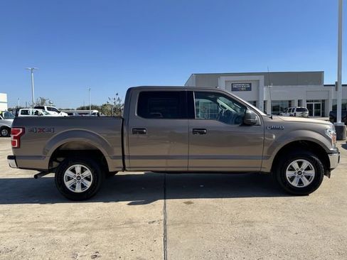 Used 2018 Ford F150 XLT image 3