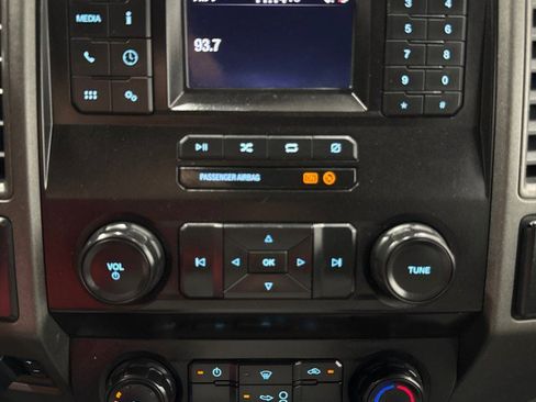 Used 2022 Ford F550 4x4 Crew Cab Super Duty w/ Power Equipment Group image 19