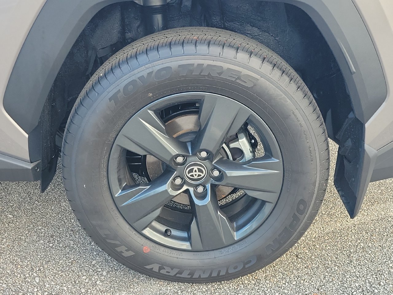 Used 2026 Toyota RAV4 LE FWD image 5