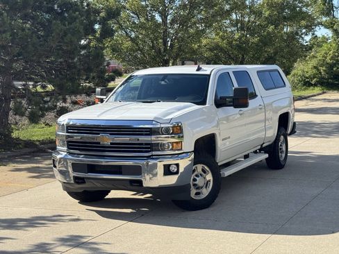 Used 2018 Chevrolet Silverado 2500 LT w/ LT Fleet Convenience Package AWD/4WD image 1