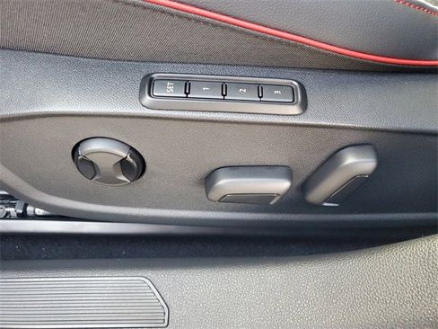 New 2026 Volkswagen GTI SE image 17