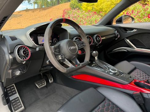Used 2020 Audi TT RS w/ Technology Package AWD/4WD image 15