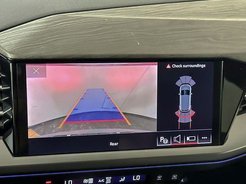 Certified 2023 Audi Q4 e-tron Premium Plus w/ Premium Plus RWD image 19