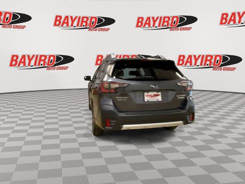 Used 2022 Subaru Outback Touring AWD/4WD image 7