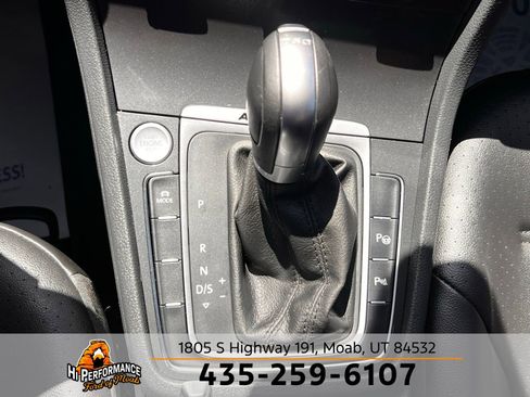 Used 2019 Volkswagen Golf Alltrack AWD/4WD image 32