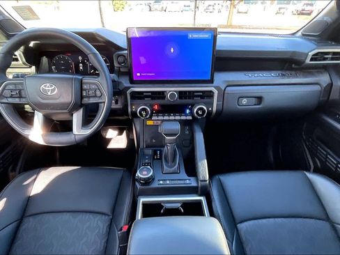 Used 2024 Toyota Tacoma Limited w/ Limited Package (LT) image 14