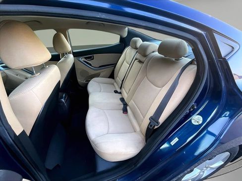Used 2013 Hyundai Elantra GLS w/ Preferred Pkg FWD image 25