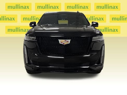 Used 2024 Cadillac Escalade Sport image 5