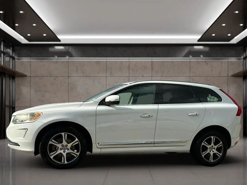 Used 2014 Volvo XC60 T6 AWD/4WD image 23