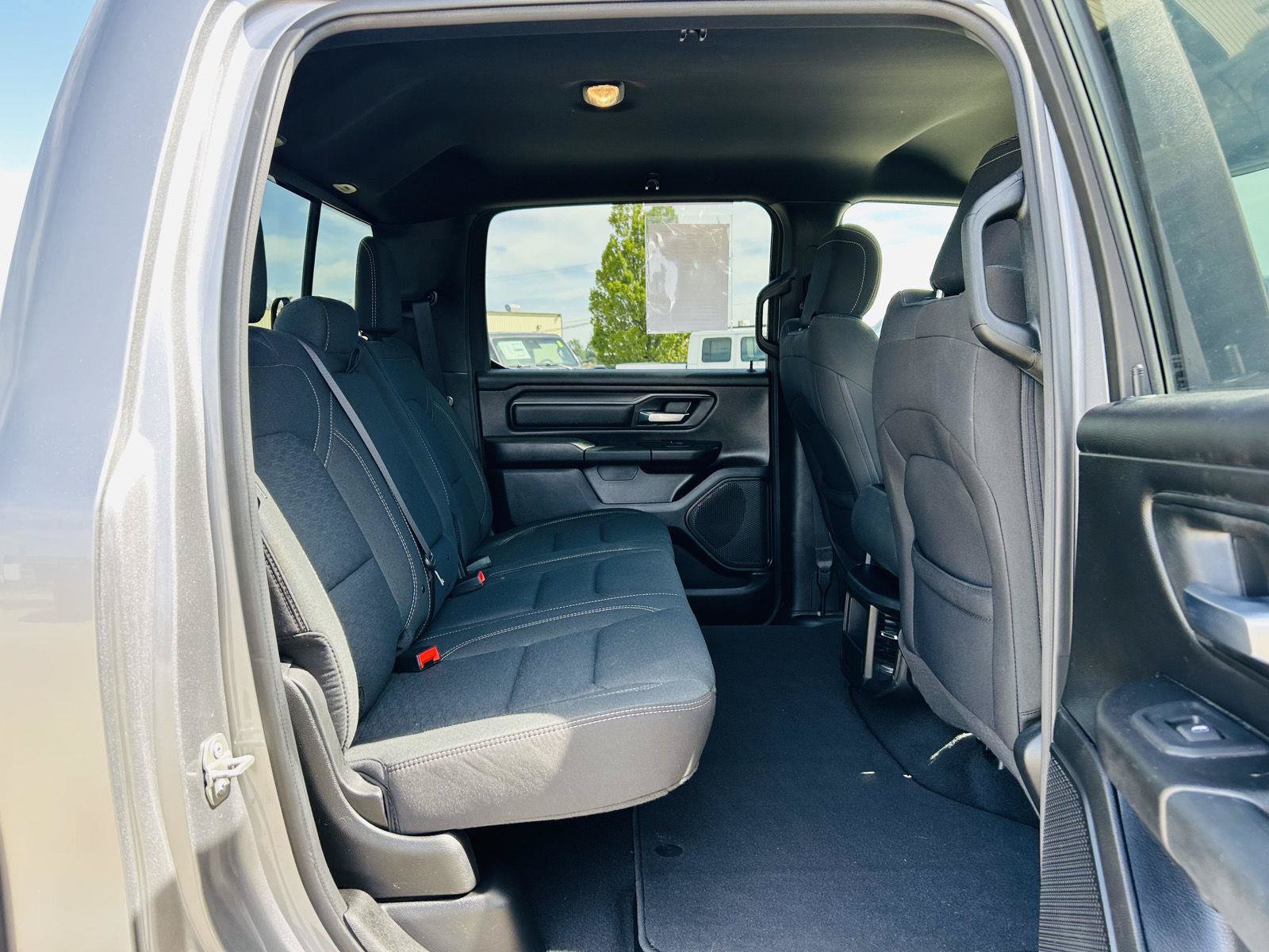 Used 2025 RAM 1500 Tradesman w/ Night Edition AWD/4WD image 29