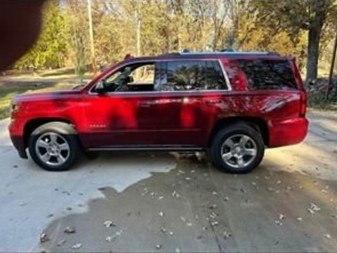 Used 2020 Chevrolet Tahoe Premier AWD/4WD image 2