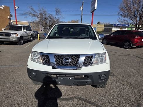 Used 2019 Nissan Frontier S image 4