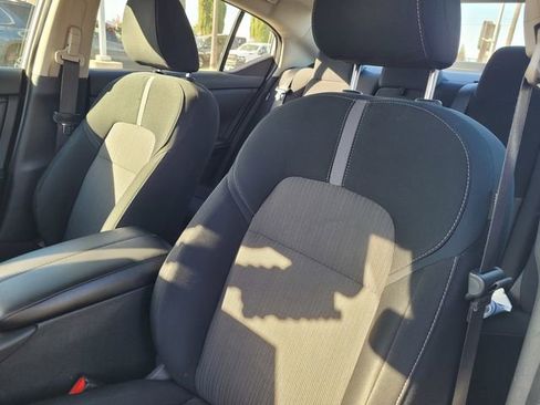 Used 2021 Nissan Sentra SV FWD image 12