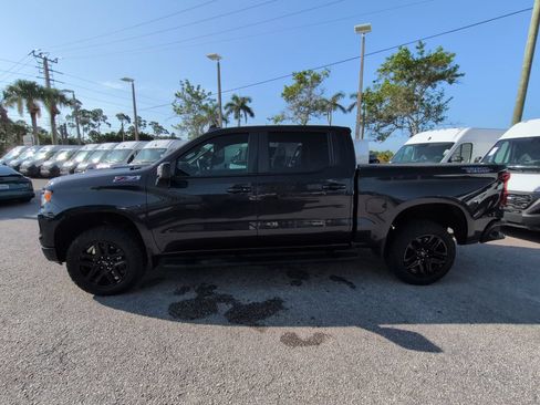 Used 2023 Chevrolet Silverado 1500 LT Trail Boss AWD/4WD image 8