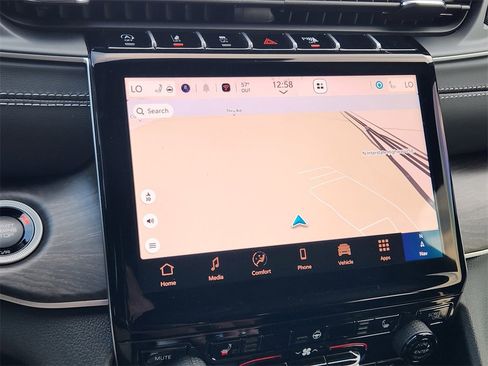 New 2025 Jeep Grand Cherokee Limited image 12