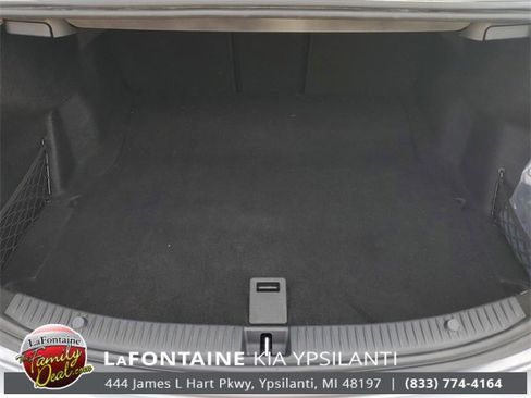 Used 2015 Mercedes-Benz C 300 4MATIC Sedan image 32