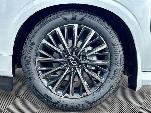 New 2026 INFINITI QX80 Autograph w/ Premium Cargo Package AWD/4WD image 35